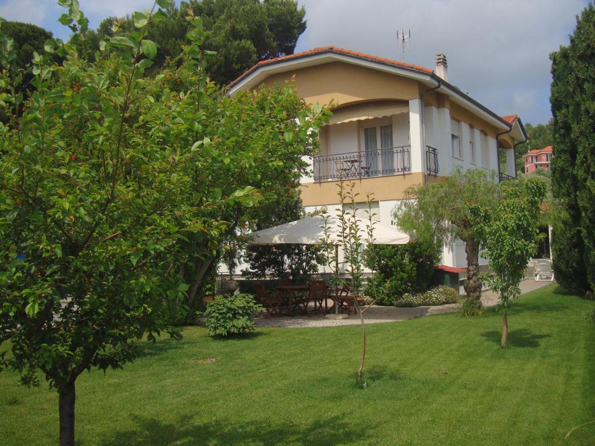 Serena Apartment Cervo